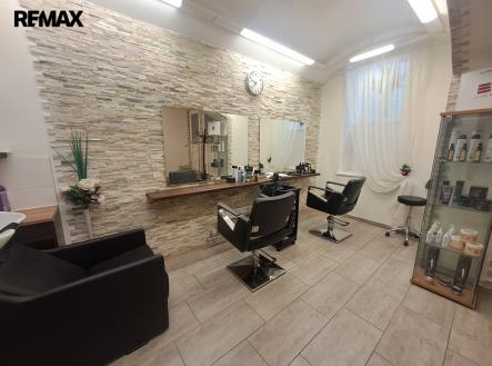 20251105-093738.jpg | Pronájem - obchodní prostor, 52 m²