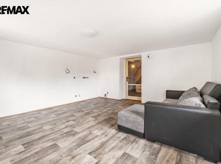 zelizy-50.jpg | Prodej - dům/vila, 134 m²