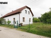 Prodej - dům/vila, 323 m²