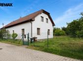 Prodej - dům/vila, 323 m²