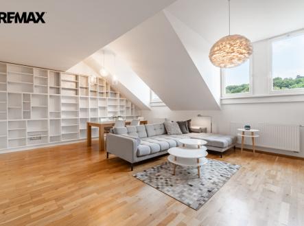 nad-z-a0v-d8rkou-16.jpg | Pronájem bytu, 4+kk, 120 m²