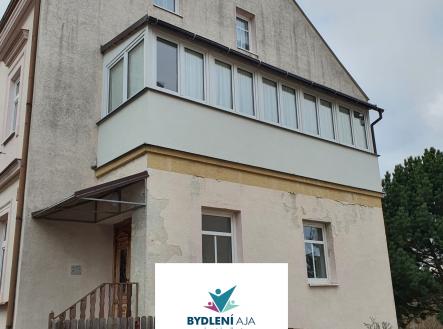 32571743-75ee-41b9-a590-bba842969e7a | Prodej bytu, 3+1, 109 m²