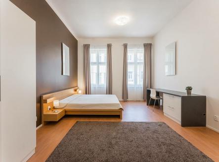 Pronájem bytu, 1+kk, 35 m²