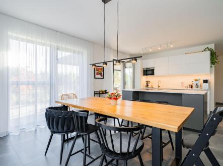 Obytný prostor | Prodej - dům/vila, 170 m²