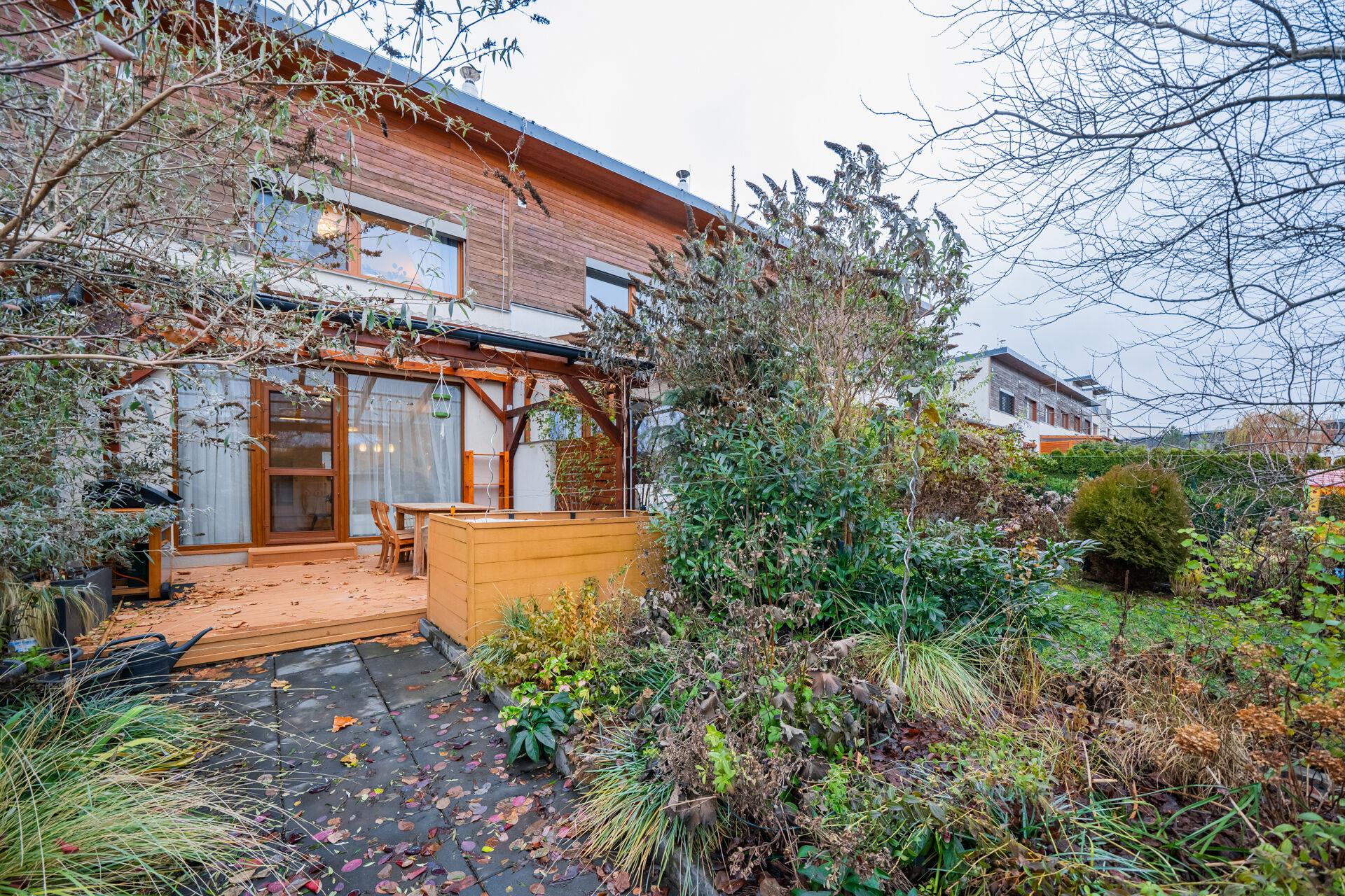 Prodej RD 3kk, 95 m2, s krytou terasou, parkováním, Ořešín, Buštěhrad