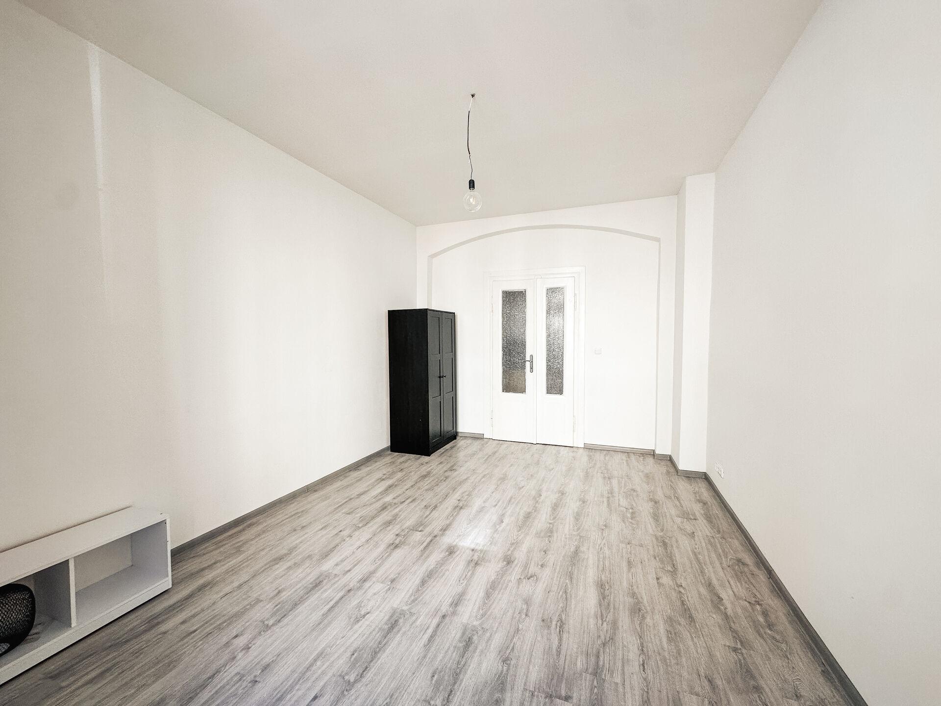 Pronájem bytu 1+1, 32 m2, ul. Jeronýmova, Praha-Žižkov