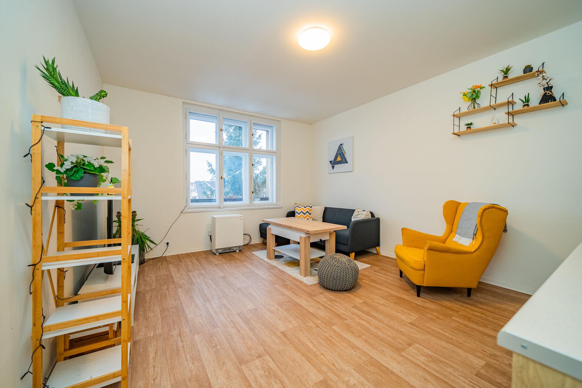 Pronájem bytu  2kk, 44 m2, ul. U První baterie, Praha-Břevnov