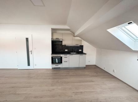 Pronájem bytu, 3+kk, 74 m²