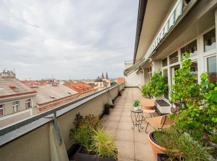 terasa | Pronájem - kanceláře, 21 m²