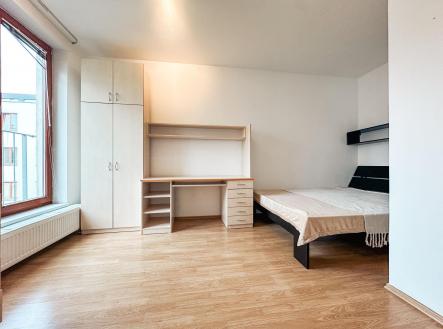 Pronájem bytu, 1+kk, 27 m²