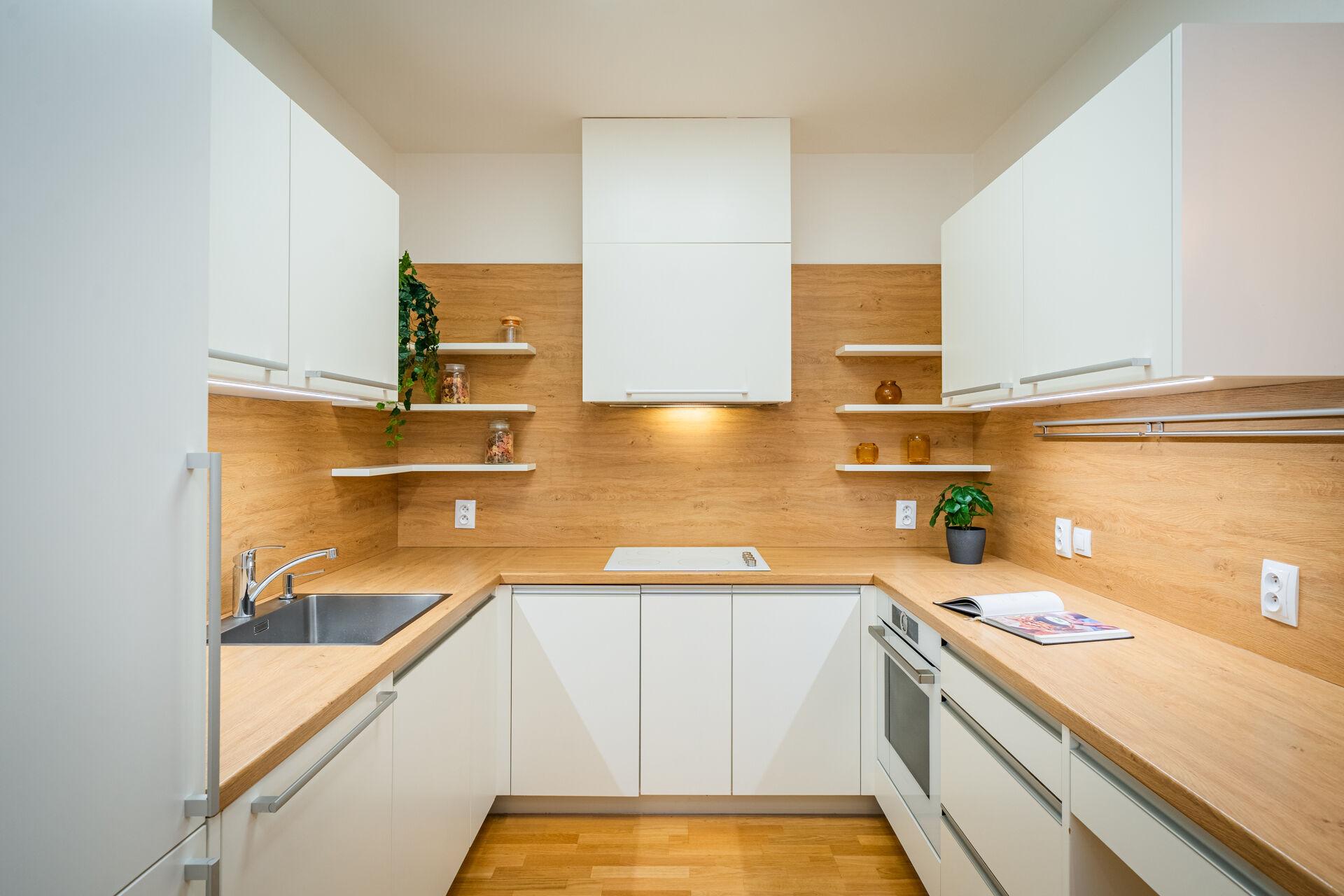 Prodej 3kk/B, 87 m2, ul. Nikoly Tesly, P6 Dejvice