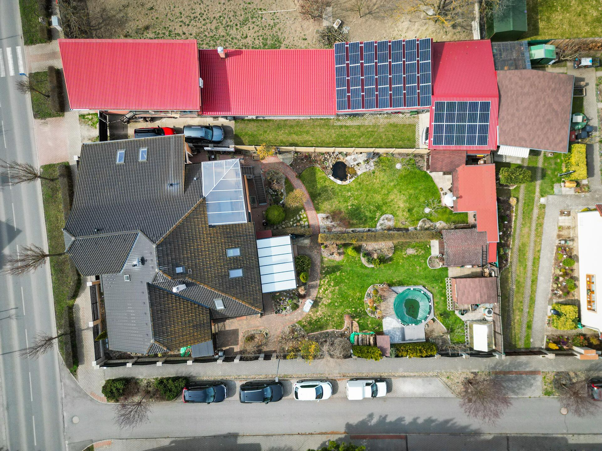 Prodej nemovitosti, 146 m2, šatna, půda, pozemek 420 m2, ul. Křivoklátská, Unhošť