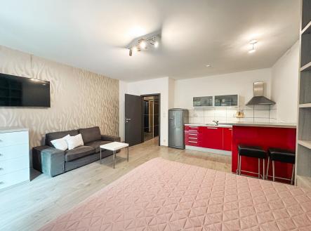 Pronájem bytu, 1+kk, 35 m²