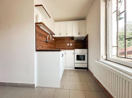 Pronájem - kanceláře, 43 m²