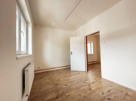 Pronájem - kanceláře, 40 m²