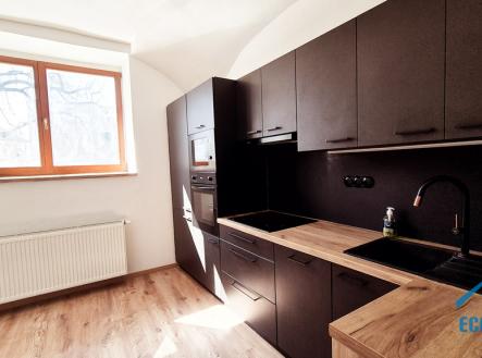 Pronájem bytu, 2+kk, 39 m² obrázek