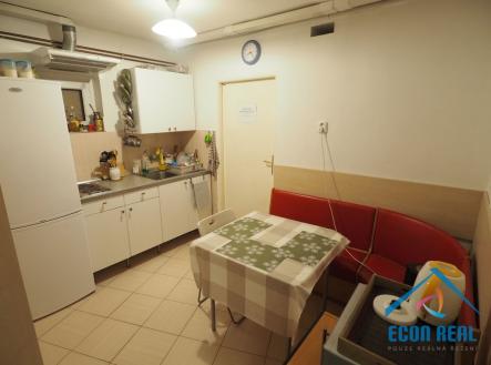 pa140332.jpg | Pronájem bytu, jiný, 13 m²