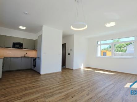 20260523-153152.jpg | Pronájem - kanceláře, 92 m²