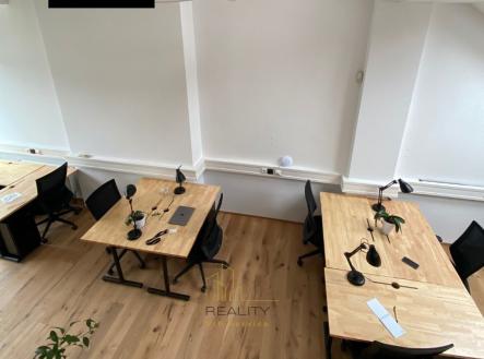 Pronájem - kanceláře, 112 m²