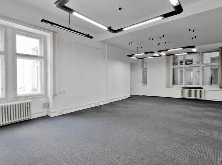 Pronájem - kanceláře, 91 m²
