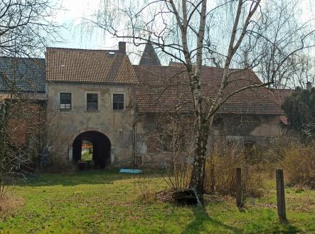 4 | Prodej - pozemek pro bydlení, 1 795 m²