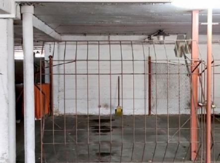 IMG4_20220918_160332 (461x1024) | Prodej - malý objekt/garáž