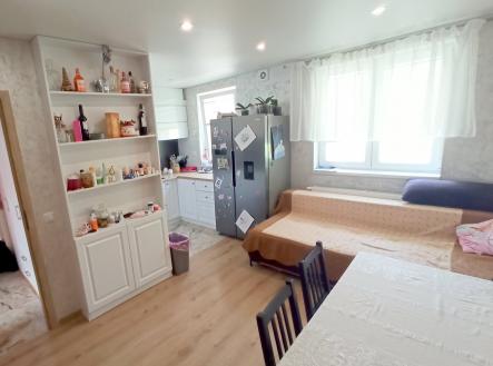 b | Prodej bytu, 3+kk, 68 m²