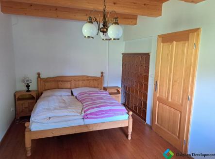 IMG-20250514-WA0061.jpg | Pronájem - dům/vila, 100 m²