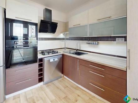 Byt-31-Hlavni-trida-Havirov-Kitchen-Defurnished 1.jpg | Prodej bytu, 3+1, 59 m²
