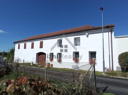 Prodej - dům/vila, 500 m²