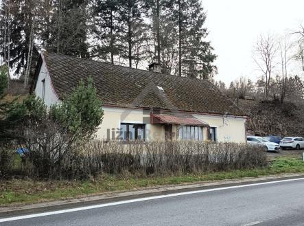 Prodej - dům/vila, 180 m²