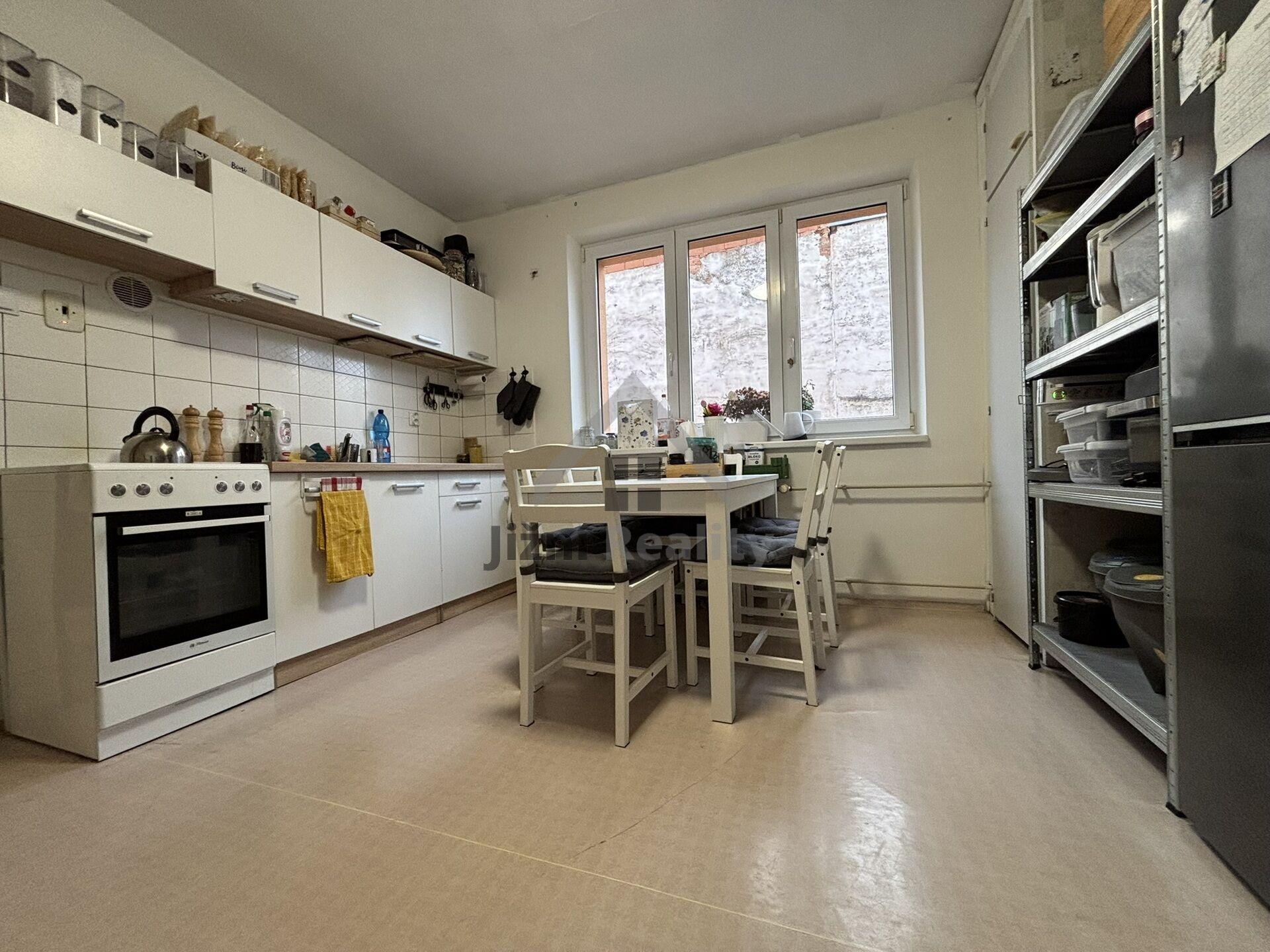 Byt 2+1, 2 patro, 51m2, Trhové Sviny