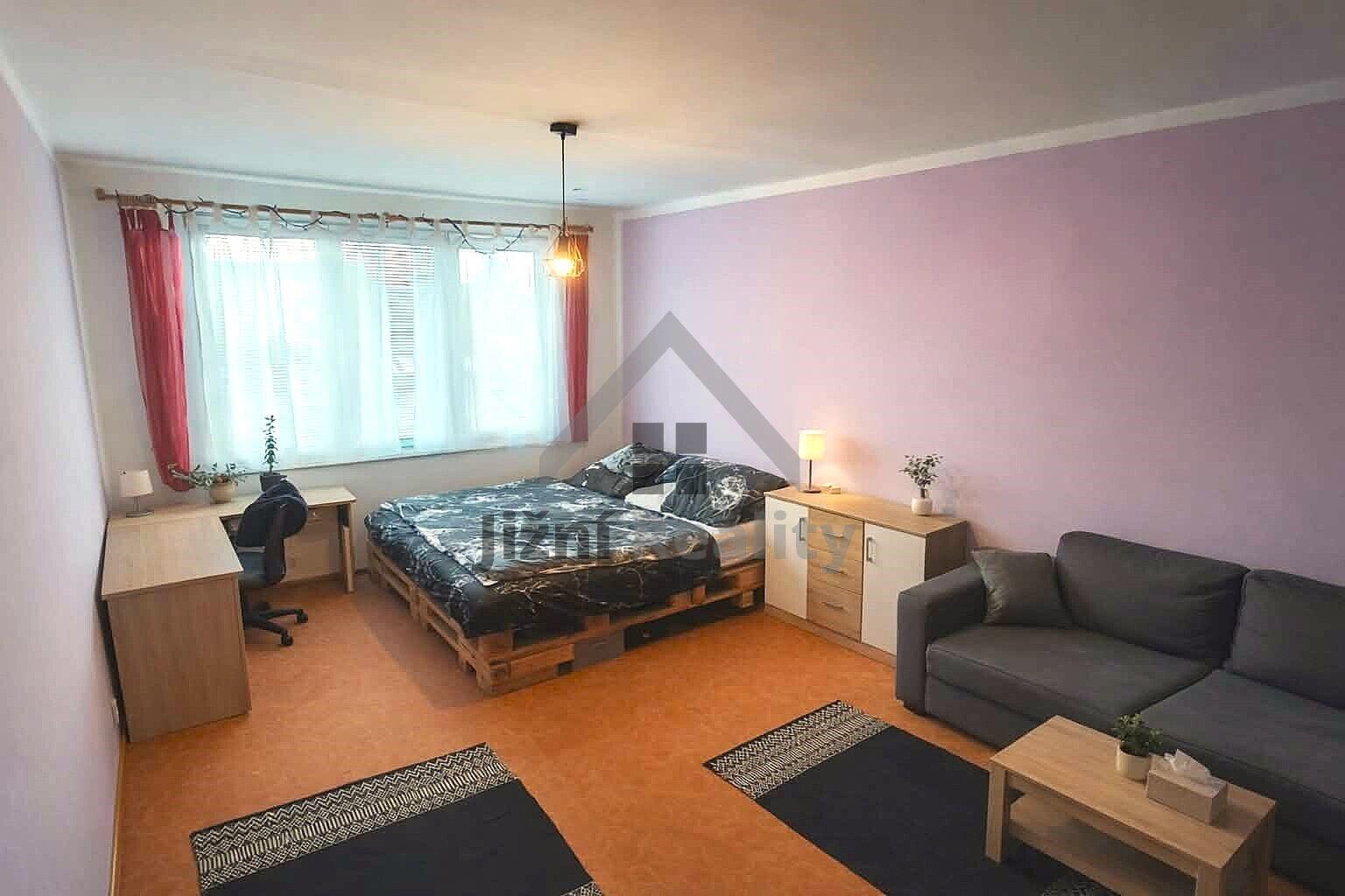 Prodej bytu 3+1/B v Českých Budějovicích