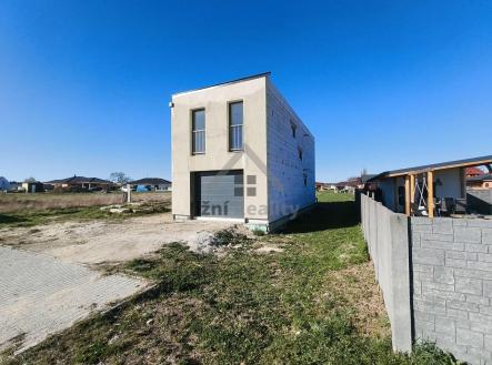 Prodej - dům/vila, 220 m²