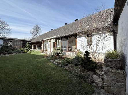 Prodej - dům/vila, 300 m²