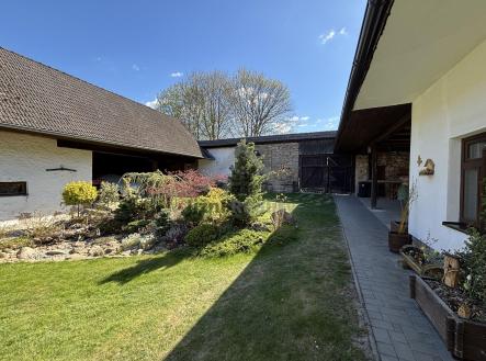 Prodej - dům/vila, 300 m²