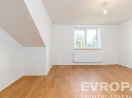 . | Prodej - dům/vila, 307 m²