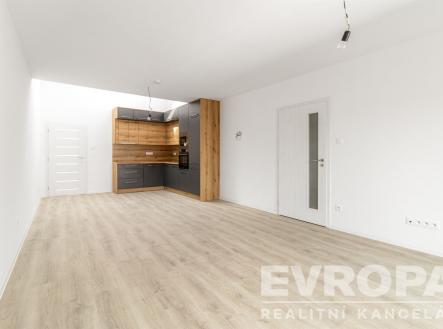 . | Pronájem bytu, 2+kk, 52 m²