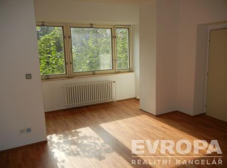 . | Pronájem bytu, atypický, 55 m²