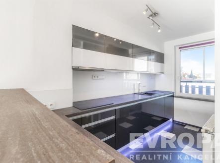 . | Prodej bytu, 3+kk, 96 m²