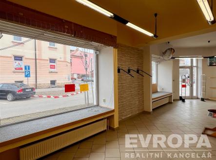 . | Pronájem - obchodní prostor, 92 m²