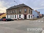 Pronájem - obchodní prostor, 92 m²