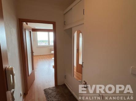 . | Pronájem bytu, garsoniéra, 32 m²