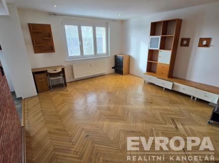 . | Pronájem bytu, 2+1, 62 m²