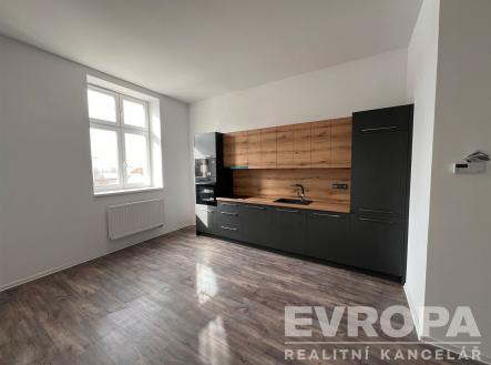 . | Pronájem bytu, 2+kk, 43 m²