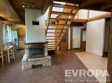 . | Pronájem - dům/vila, 110 m²