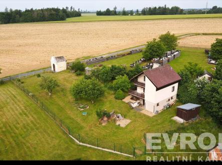 dron z východu | Prodej - chata/rekreační objekt, 84 m²