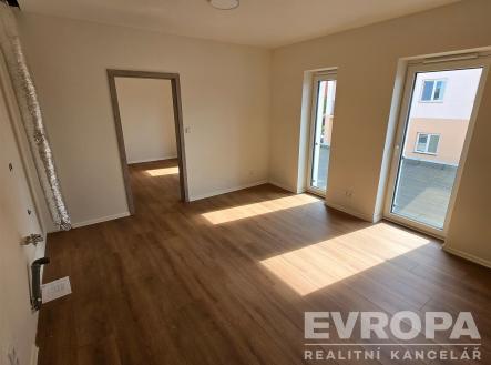Pronájem bytu, 2+kk, 39 m² obrázek