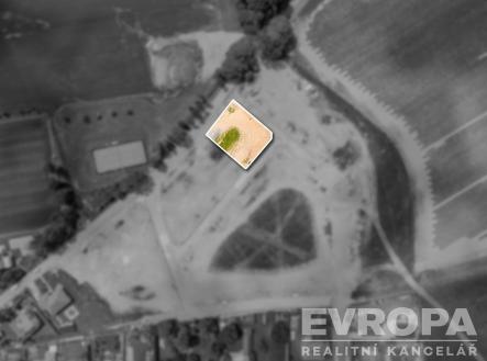 . | Prodej - pozemek pro bydlení, 885 m²
