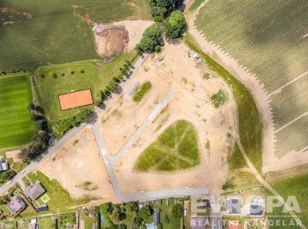 . | Prodej - pozemek pro bydlení, 885 m²